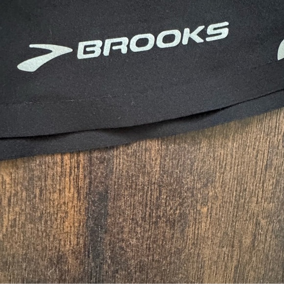 Brooks Large Black Athletic Skort - Picture 4 of 9